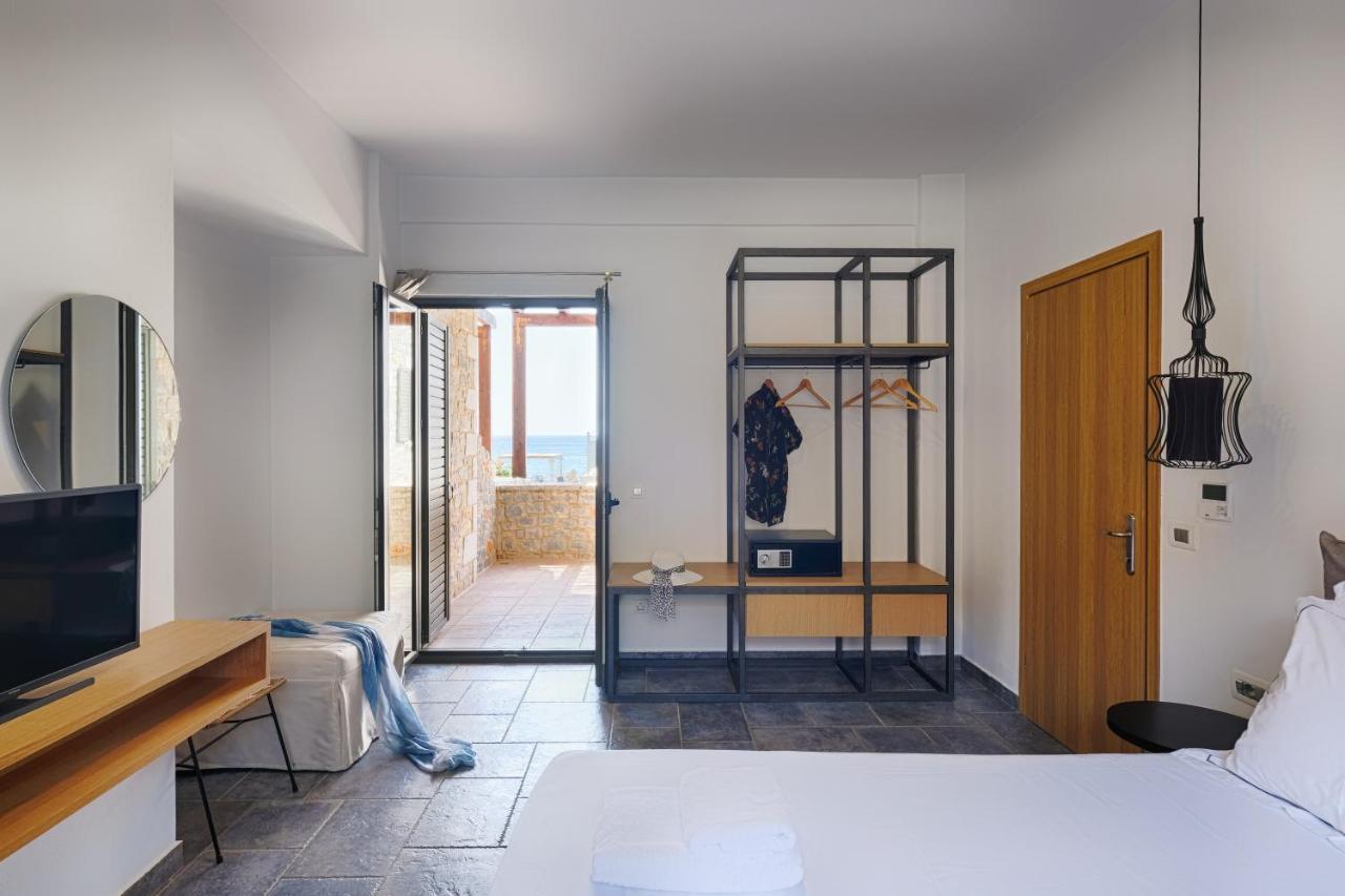 Margo Beach Hotel Gytheio Dış mekan fotoğraf